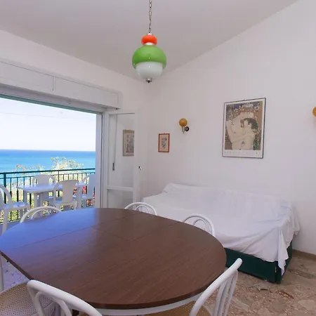 Trilocale Vista Mare A Numana Διαμέρισμα *