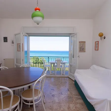 Trilocale Vista Mare A Numana * Марчелли
