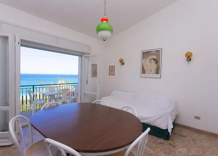 Trilocale Vista Mare A Numana Διαμέρισμα *