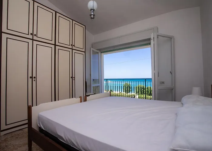 Trilocale Vista Mare A Numana * Marcelli